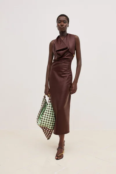 Look 4